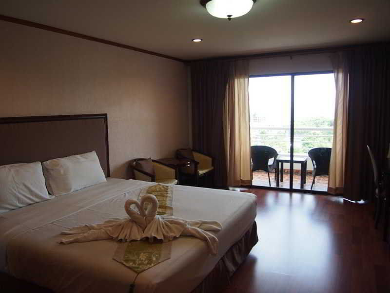 Mtc At Pattaya Hill Hotel Luaran gambar