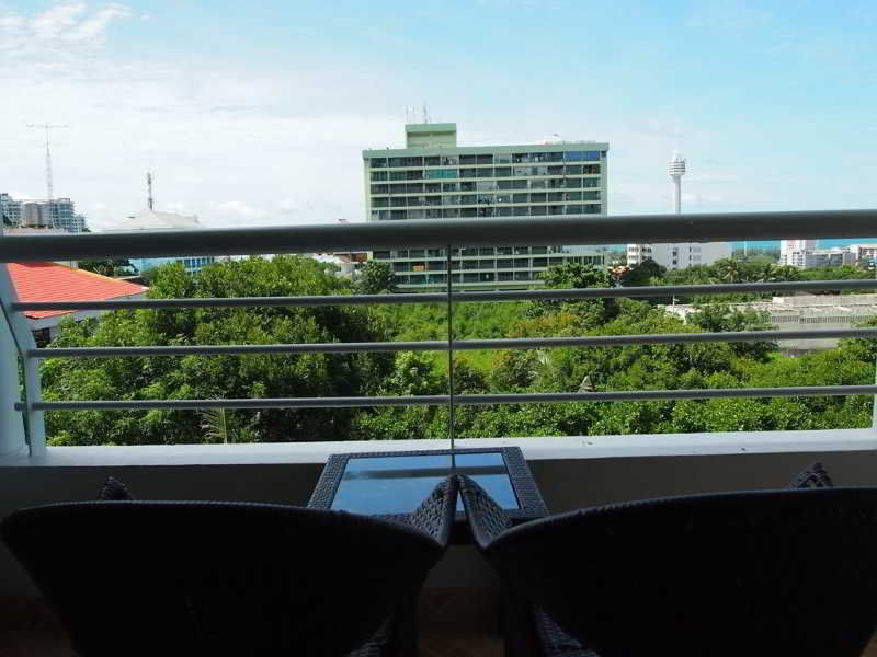 Mtc At Pattaya Hill Hotel Luaran gambar